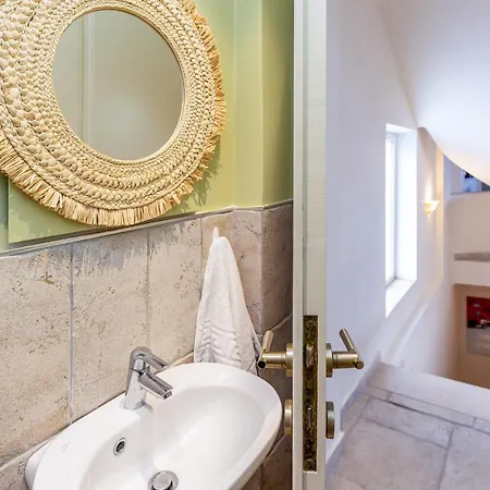 Crystal Βίλα Πουλάδες