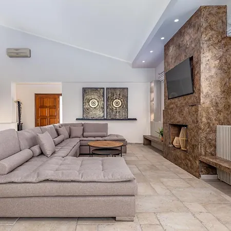 Crystal Villa