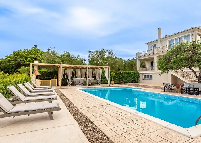 Crystal Villa